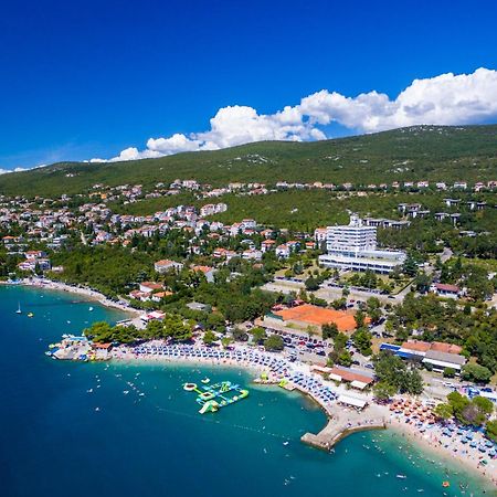 Hotel Omorika Crikvenica Luaran gambar